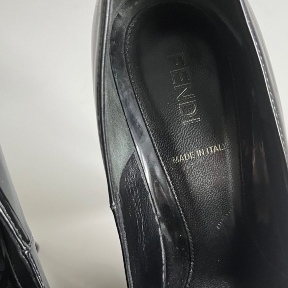 NEW YEAR SALE‼️ FENDI MONOGRAM HIGH HEEL PATENT LEATHER BLACK PUMPS - Picture 5 of 6